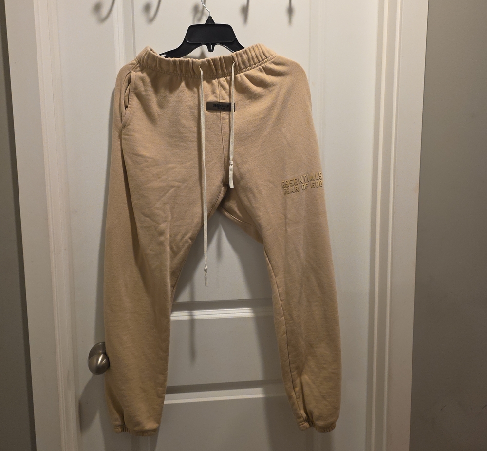 Essentials Men’s Beige/Tan Drawstring Joggers